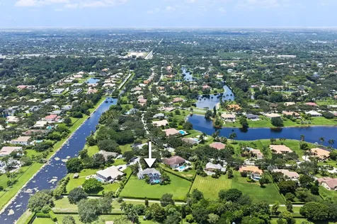 10641 SW 37th Place Davie FL 33328
