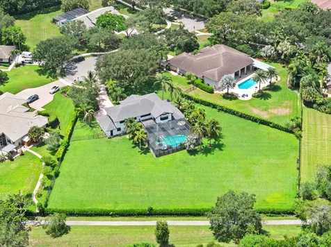 10641 SW 37th Place Davie FL 33328