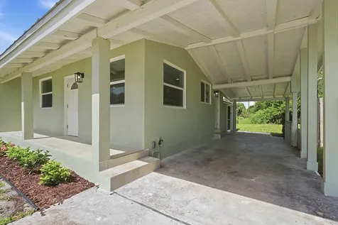 5926 SE Inez Avenue Stuart FL 34997