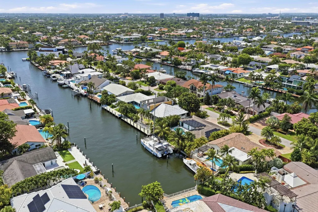 3316 NE 40th Court Fort Lauderdale FL 33308