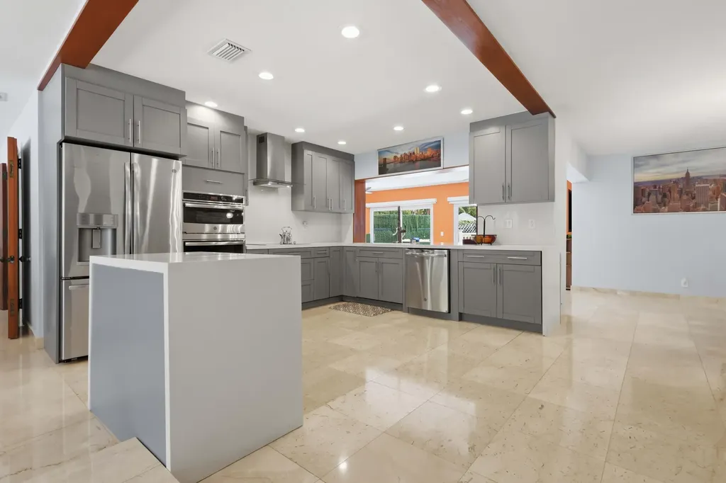 3316 NE 40th Court Fort Lauderdale FL 33308
