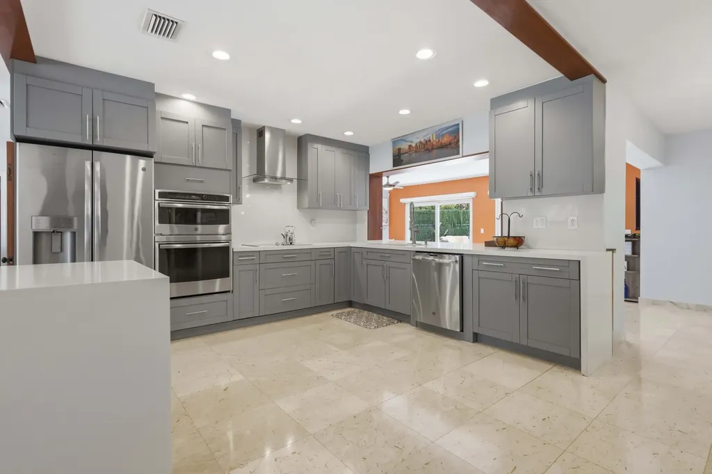 3316 NE 40th Court Fort Lauderdale FL 33308