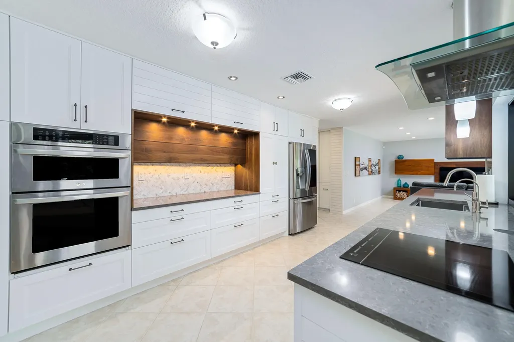 9235 NW 1st Street Coral Springs FL 33071