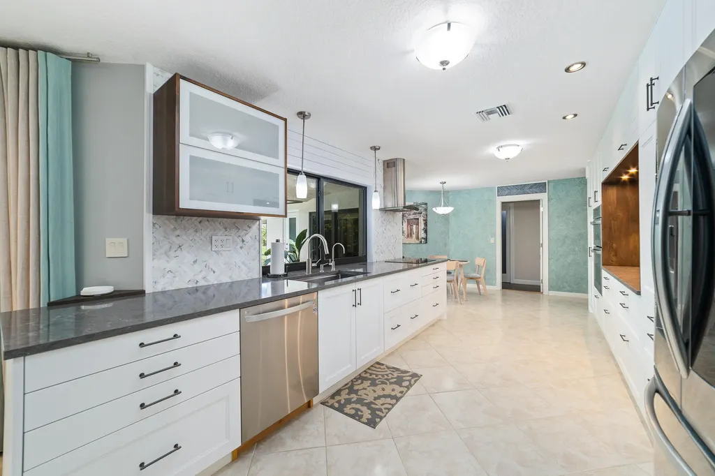 9235 NW 1st Street Coral Springs FL 33071