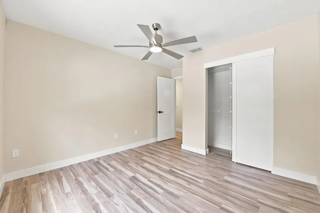 10660 Emperor Street Boca Raton FL 33428