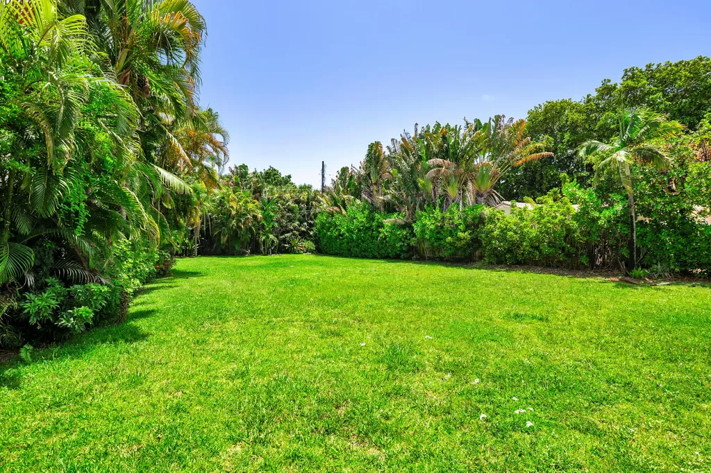 234 Sunset Road West Palm Beach FL 33401