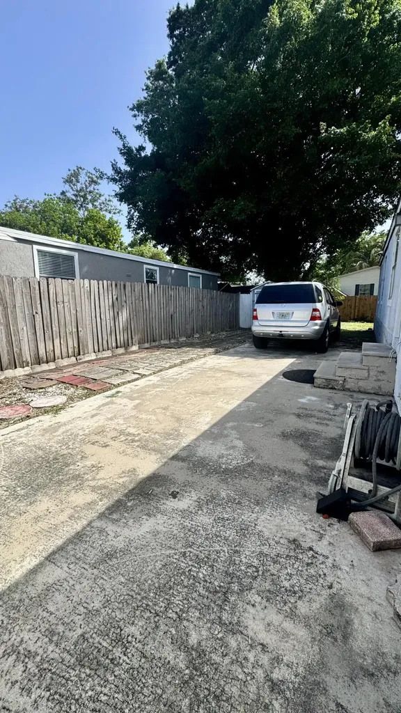 23039 Watergate Circle Boca Raton FL 33428