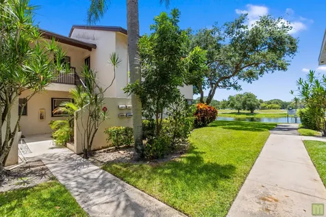 2570 Carambola Circle N Coconut Creek FL 33066