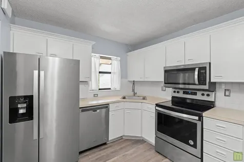 2570 Carambola Circle N Coconut Creek FL 33066