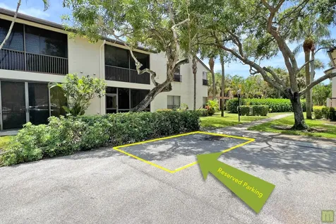 2570 Carambola Circle N Coconut Creek FL 33066