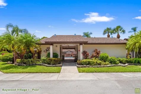 2570 Carambola Circle N Coconut Creek FL 33066