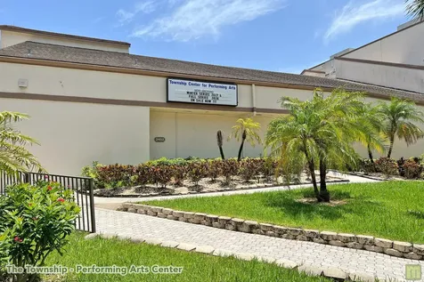 2570 Carambola Circle N Coconut Creek FL 33066