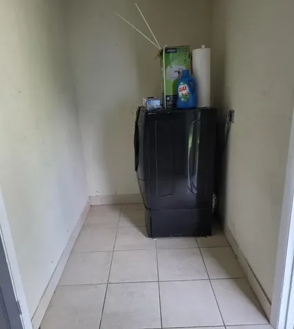 313 SW 80th Avenue North Lauderdale FL 33068