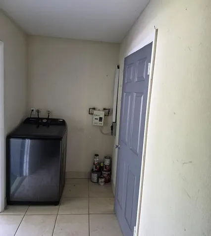 313 SW 80th Avenue North Lauderdale FL 33068