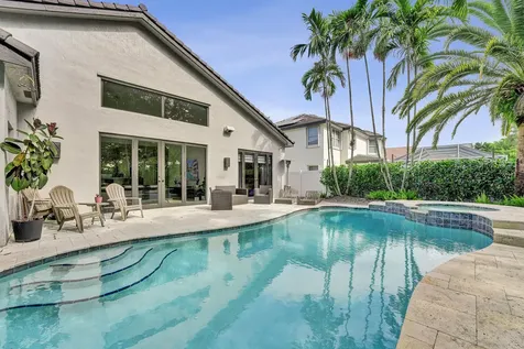 541 SW 178th Way N Pembroke Pines FL 33029
