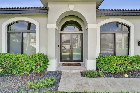 541 SW 178th Way N Pembroke Pines FL 33029