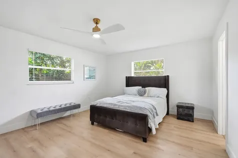 4729 SE Bayshore Terrace Stuart FL 34997