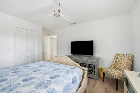 4729 SE Bayshore Terrace Stuart FL 34997