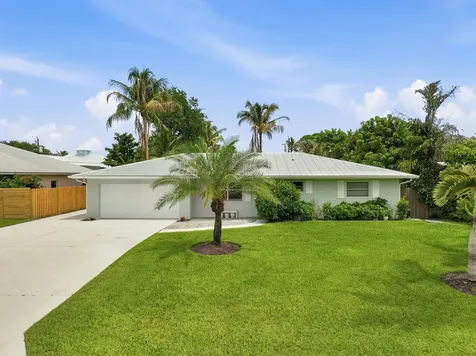 4729 SE Bayshore Terrace Stuart FL 34997