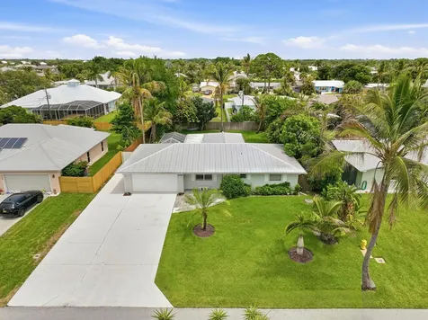 4729 SE Bayshore Terrace Stuart FL 34997