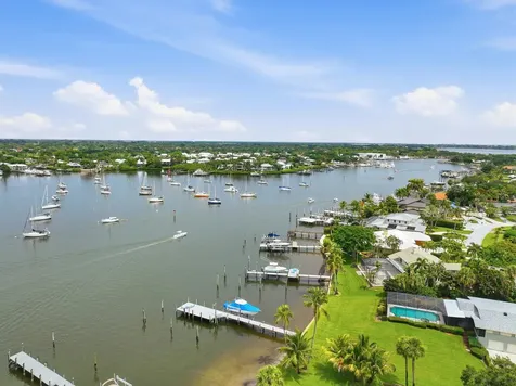 4729 SE Bayshore Terrace Stuart FL 34997