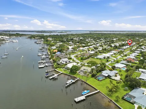 4729 SE Bayshore Terrace Stuart FL 34997