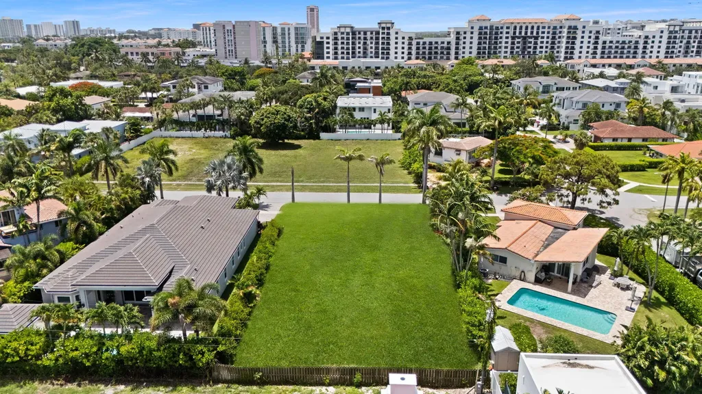 423 NE 3rd Street Boca Raton FL 33432