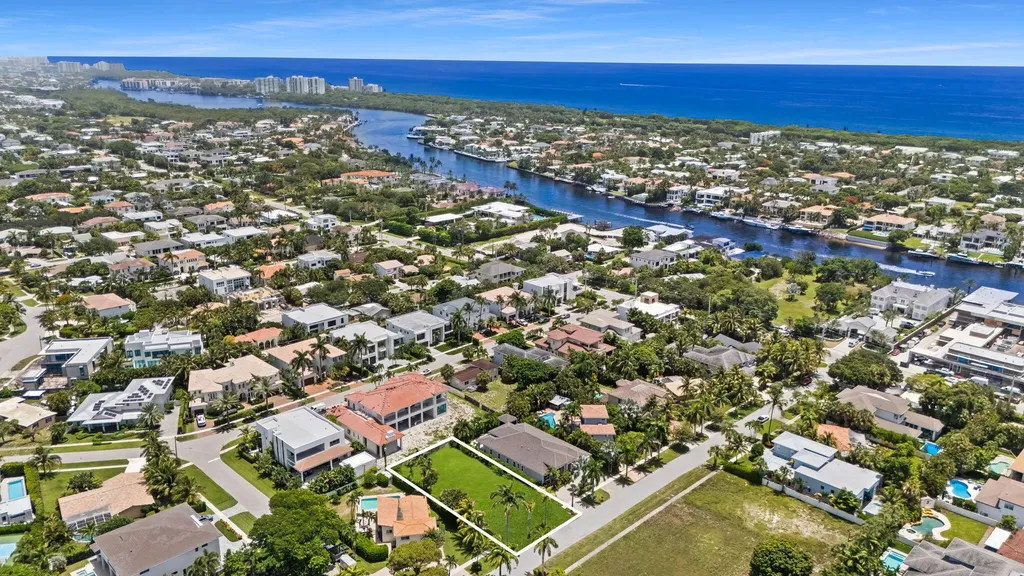 423 NE 3rd Street Boca Raton FL 33432
