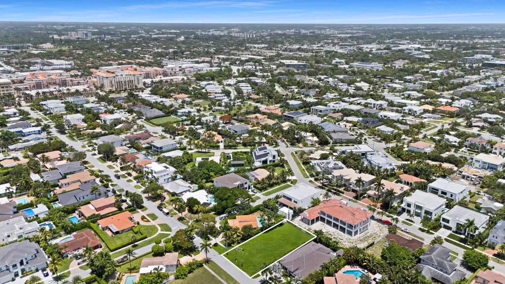 423 NE 3rd Street Boca Raton FL 33432