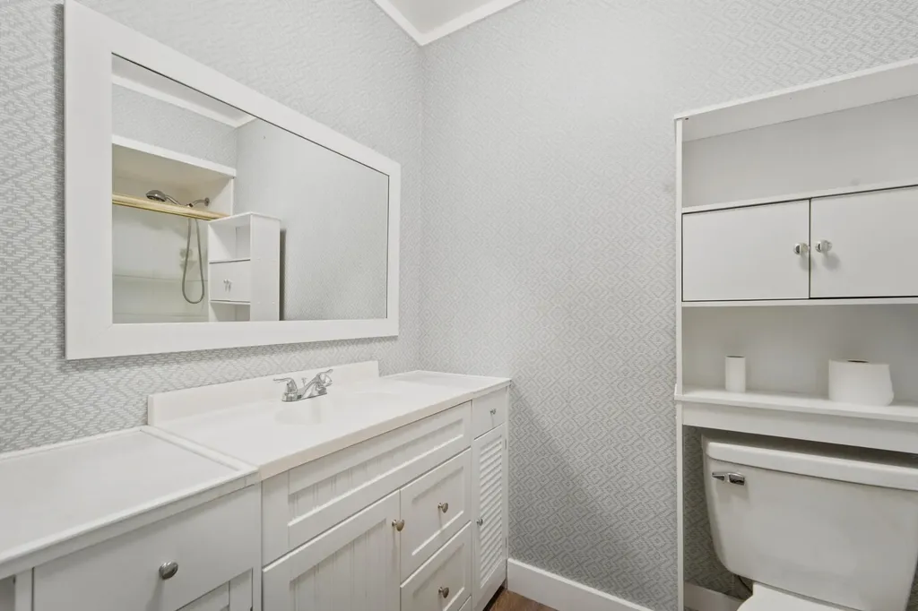 4 Greenway Village N Royal Palm Beach FL 33411