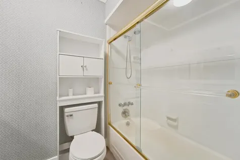 4 Greenway Village N Royal Palm Beach FL 33411