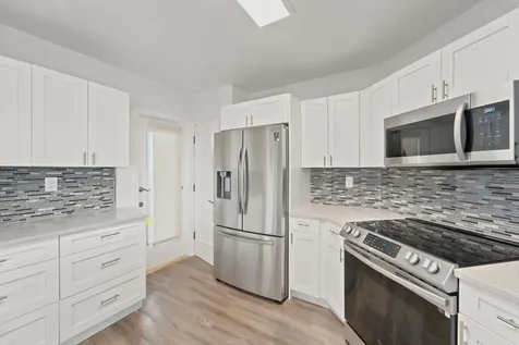 4 Greenway Village N Royal Palm Beach FL 33411