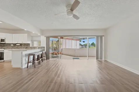 4 Greenway Village N Royal Palm Beach FL 33411