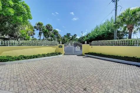 1395 S Ocean Boulevard Pompano Beach FL 33062