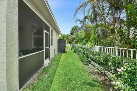 742 NW Leonardo Circle Port St Lucie FL 34986