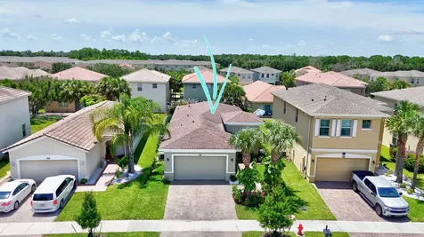 742 NW Leonardo Circle Port St Lucie FL 34986