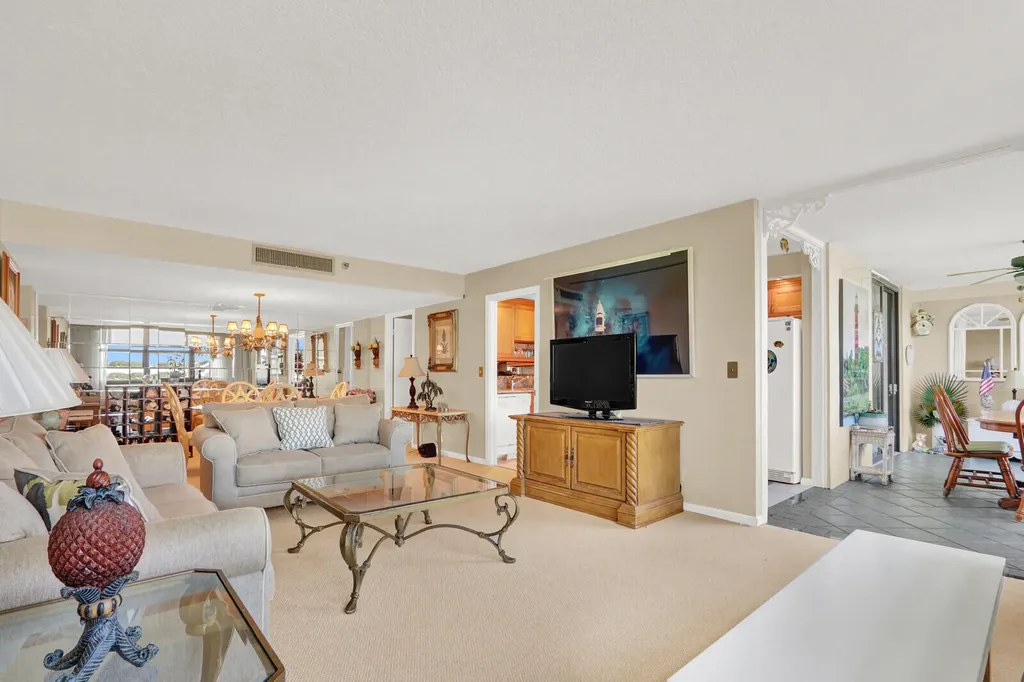 1648 Jupiter Cove Drive Jupiter FL 33469