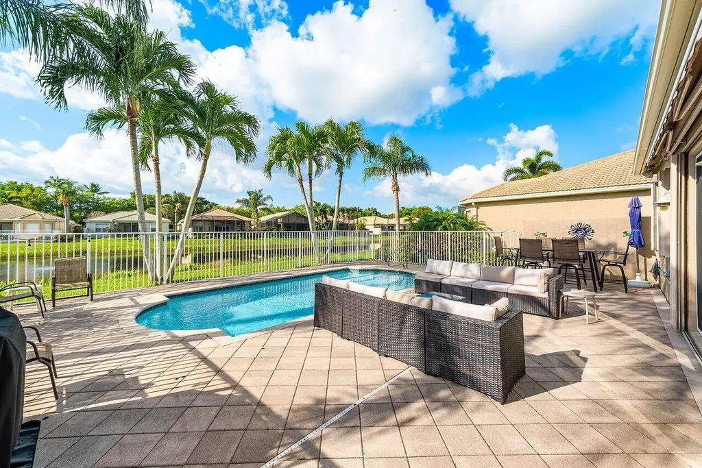 10888 Deer Park Lane Boynton Beach FL 33437