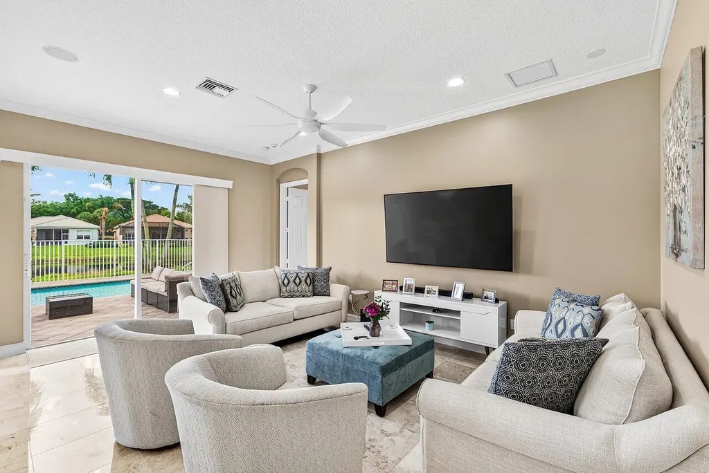 10888 Deer Park Lane Boynton Beach FL 33437