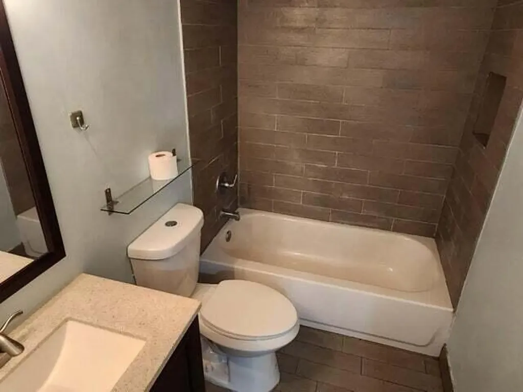 214 SW 1st Street Pompano Beach FL 33060