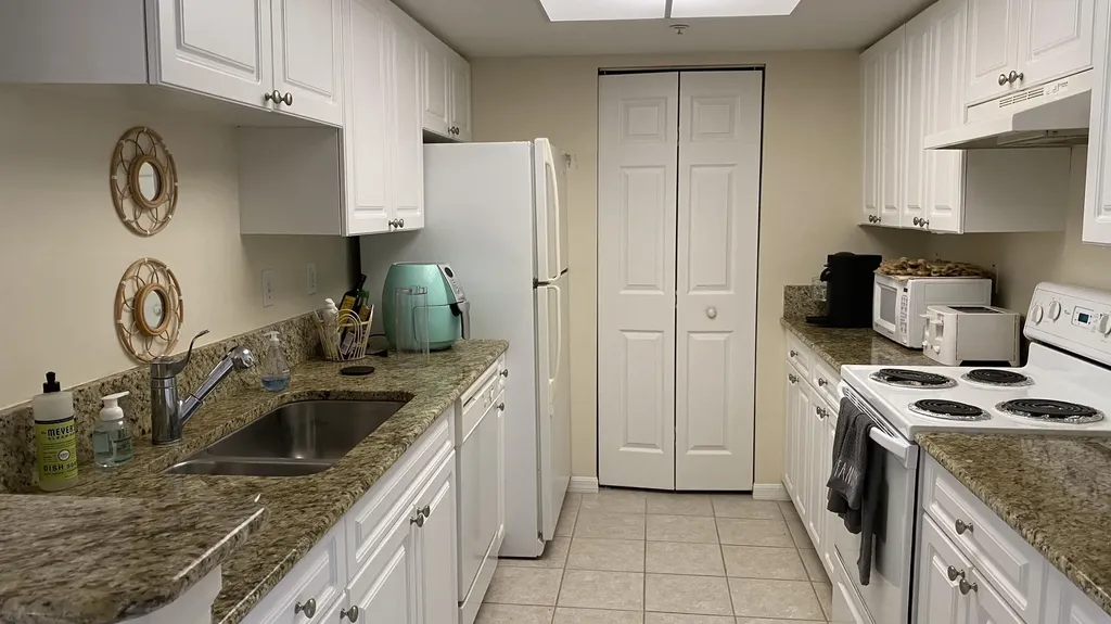 100 Crestwood Court N Royal Palm Beach FL 33411