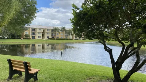 100 Crestwood Court N Royal Palm Beach FL 33411