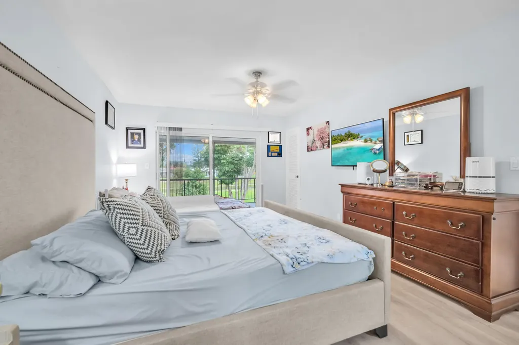 3119 N Palm Aire Drive Pompano Beach FL 33069