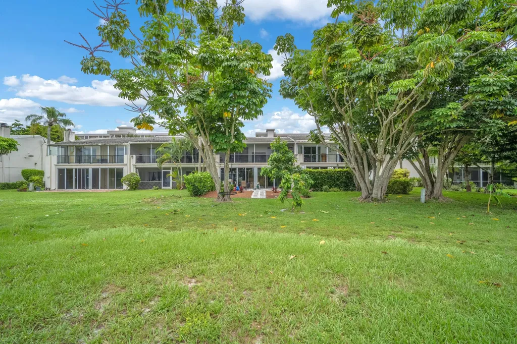 3119 N Palm Aire Drive Pompano Beach FL 33069