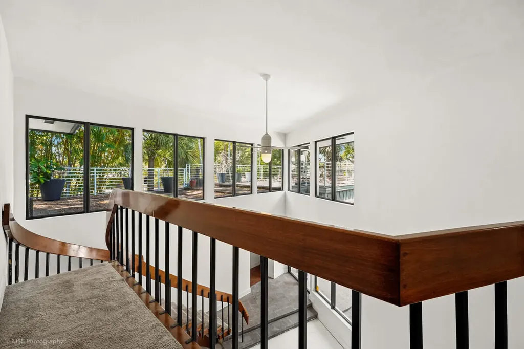 1343 Ponce De Leon Drive Fort Lauderdale FL 33316
