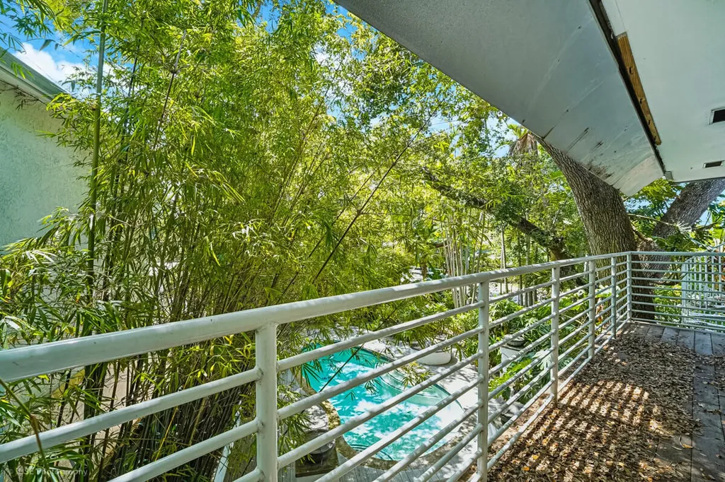 1343 Ponce De Leon Drive Fort Lauderdale FL 33316
