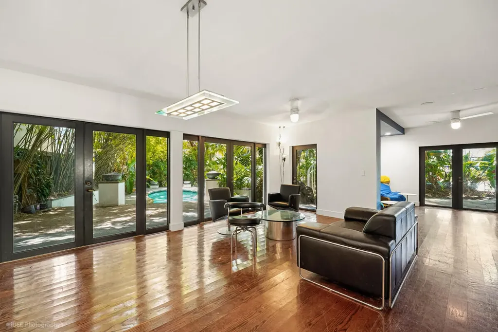 1343 Ponce De Leon Drive Fort Lauderdale FL 33316
