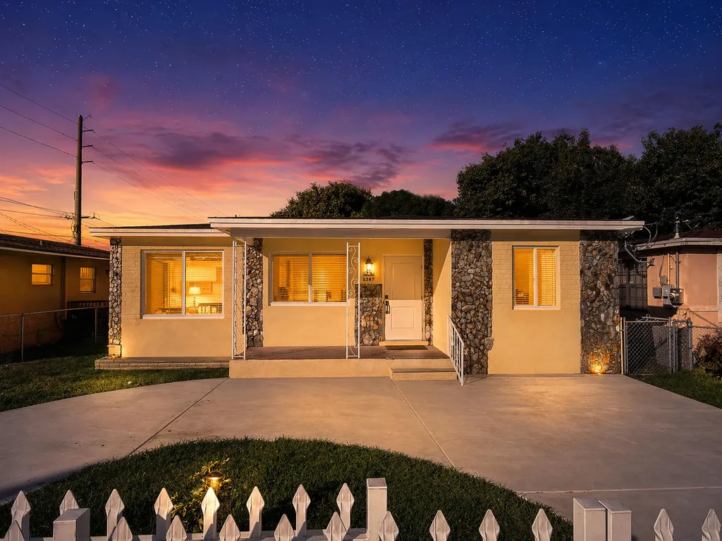 2287 NW 63rd Street Miami FL 33147