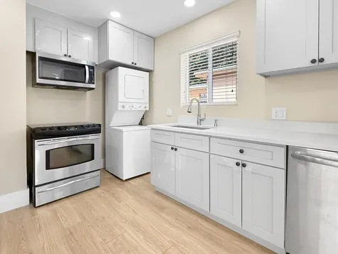 2287 NW 63rd Street Miami FL 33147