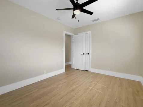2287 NW 63rd Street Miami FL 33147